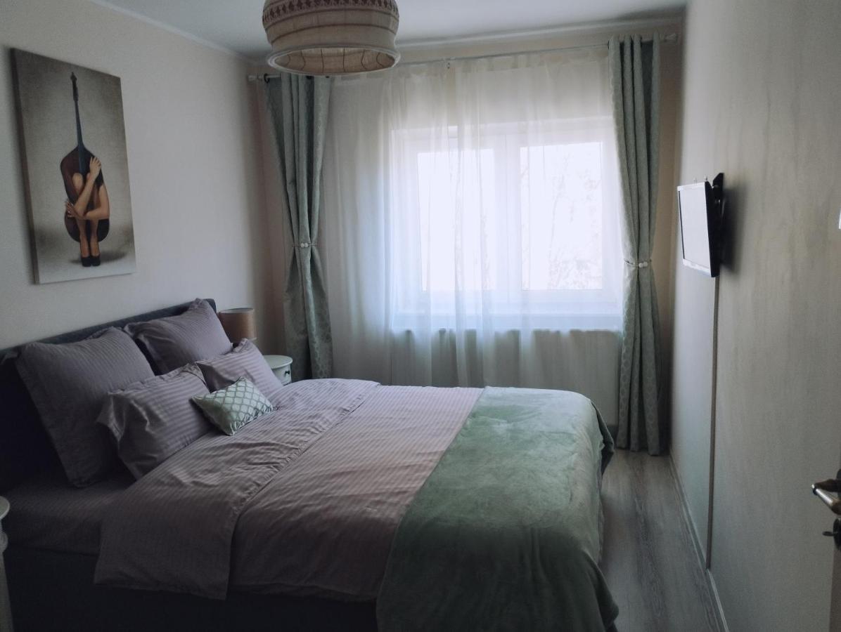 Central Lala Apartament Apartment Brasov Exterior photo